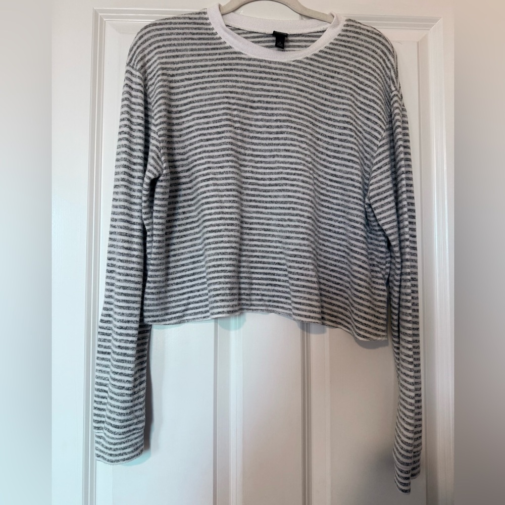 Wild Fable Black and White Striped Top